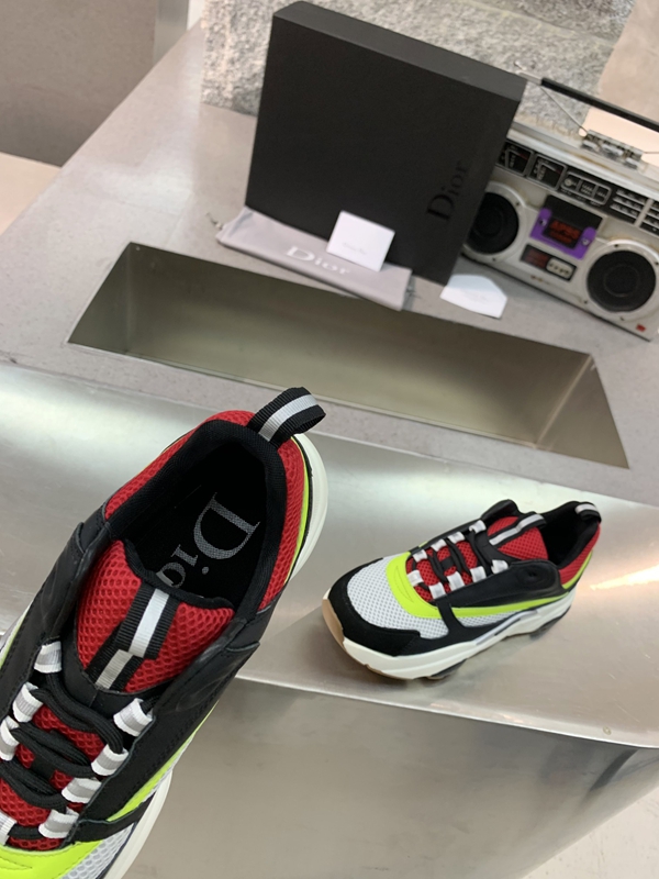 ディオール靴全体デザイン